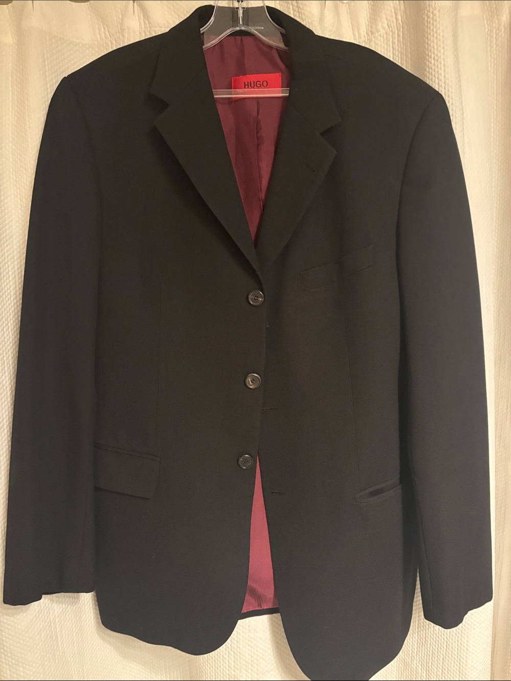 HUGO Black Sport Coat with Burgundy Lining